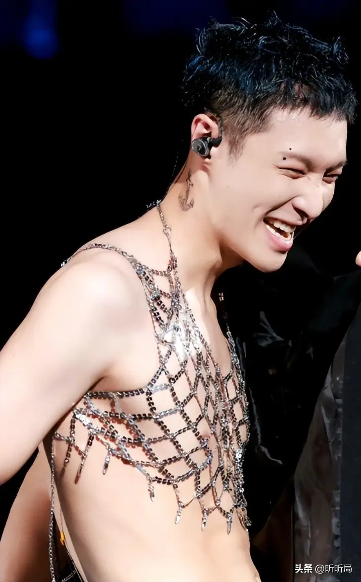 讨厌中国娱乐圈_娱乐圈低俗节目泛滥_娱乐至死现象根源